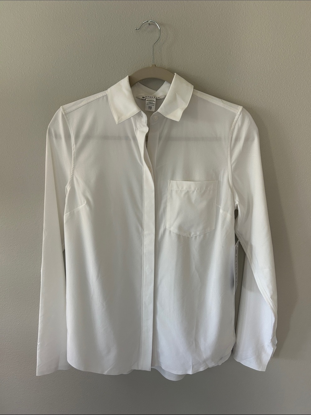 NWT Athleta White Long-Sleeve Button Front Everlasting top size XXS